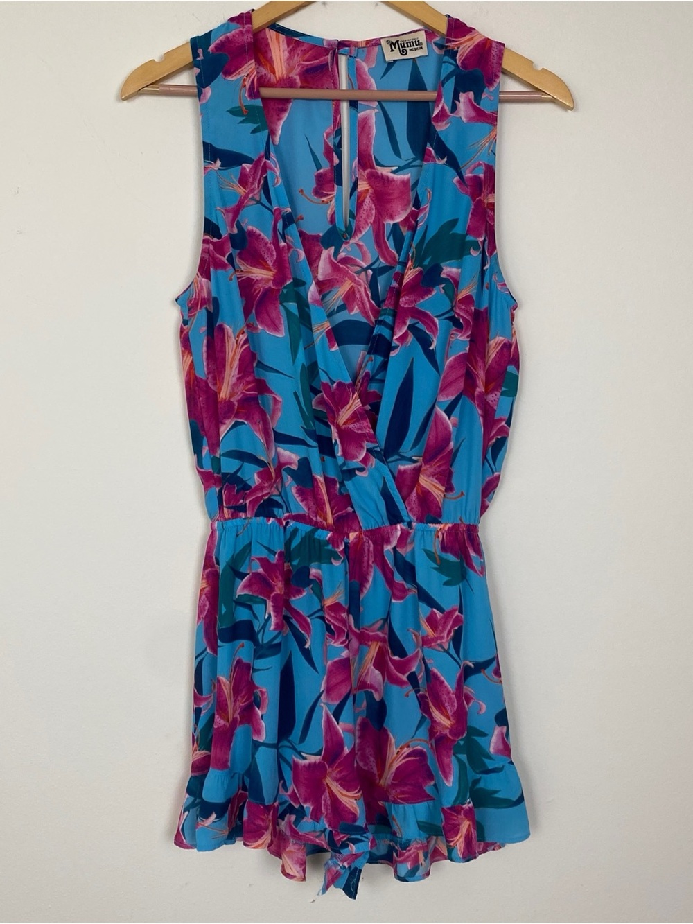 SHOW ME YOUR MUMU Riri Romper Sea Lilies Floral Blue Pink V neck Sleeveless Sz M - Picture 2 of 10